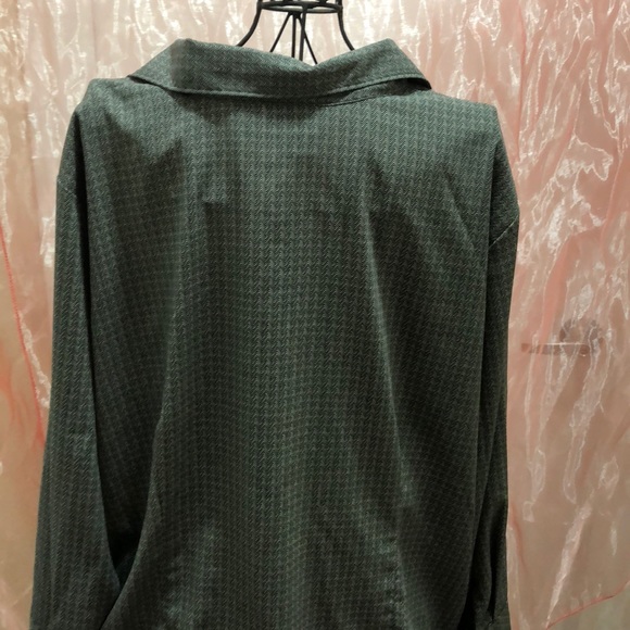 Black and White Pattern Work Blouse by Worthington - Picture 6 of 6